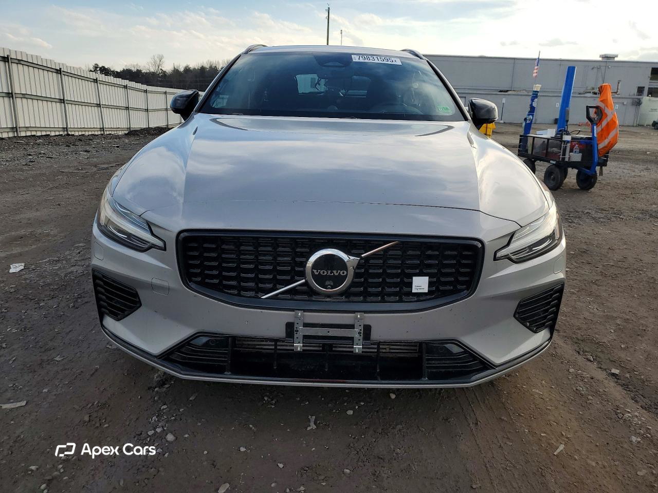 Volvo V60 2024