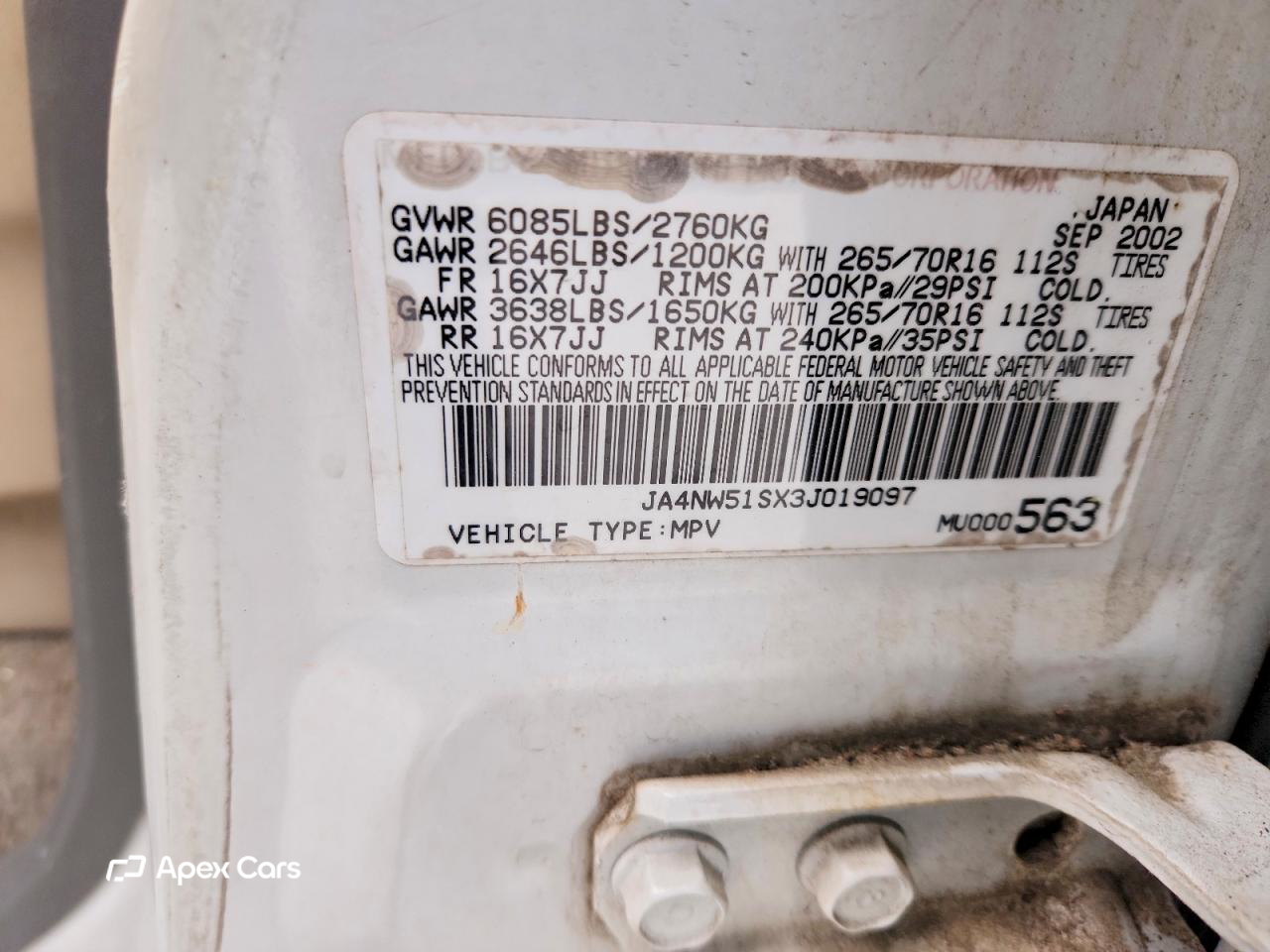 Mitsubishi Montero 2003