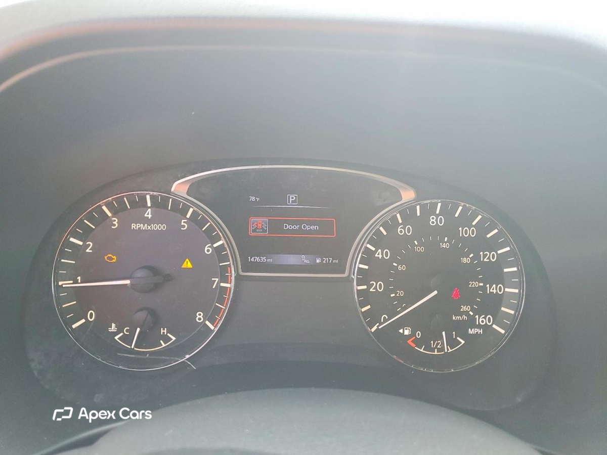 Nissan Pathfinder 2016