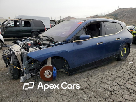 BMW iX 2022 - Image 1 of 13