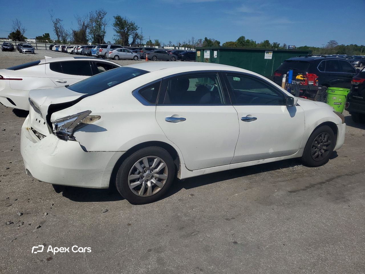 Nissan Altima 2015