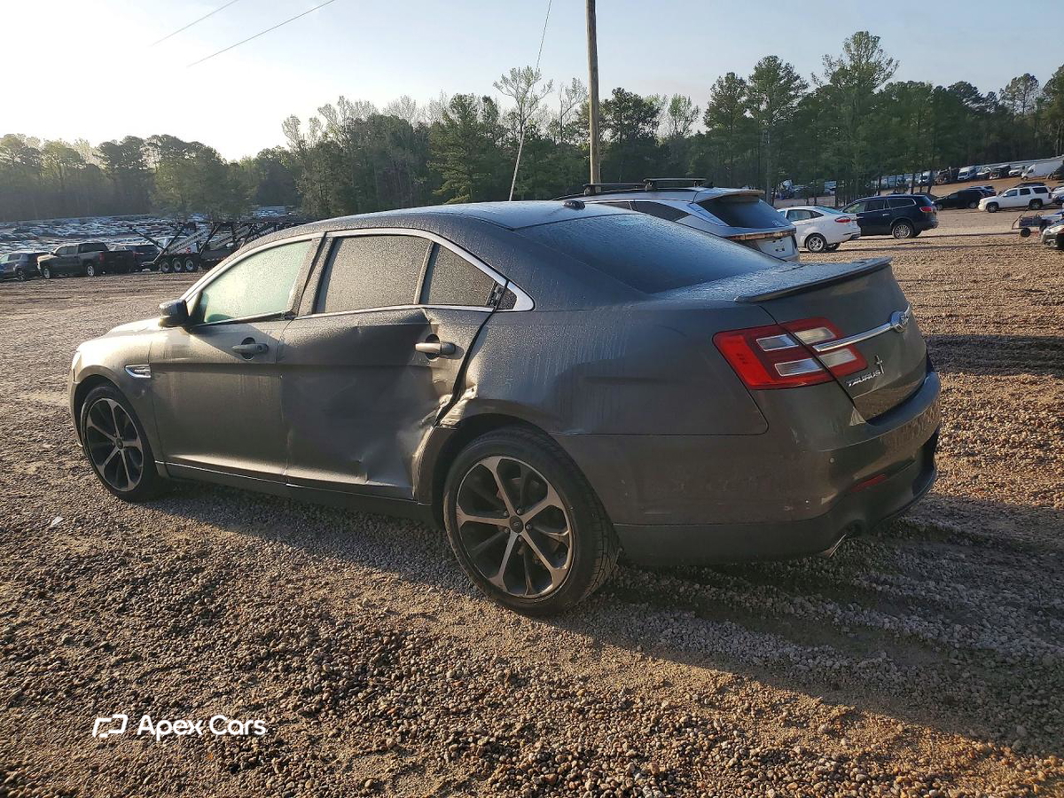 Ford Taurus 2015