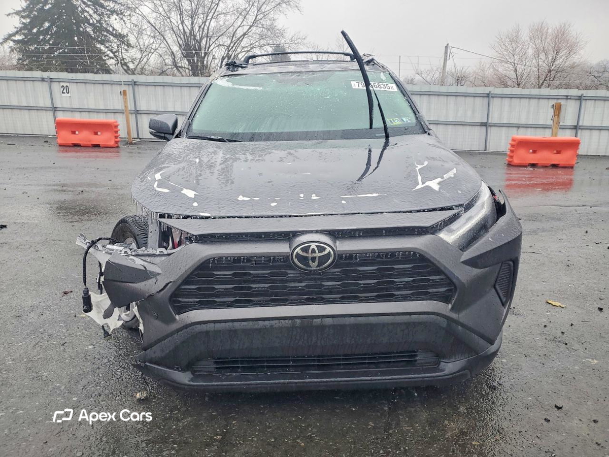 Toyota RAV 4 2025