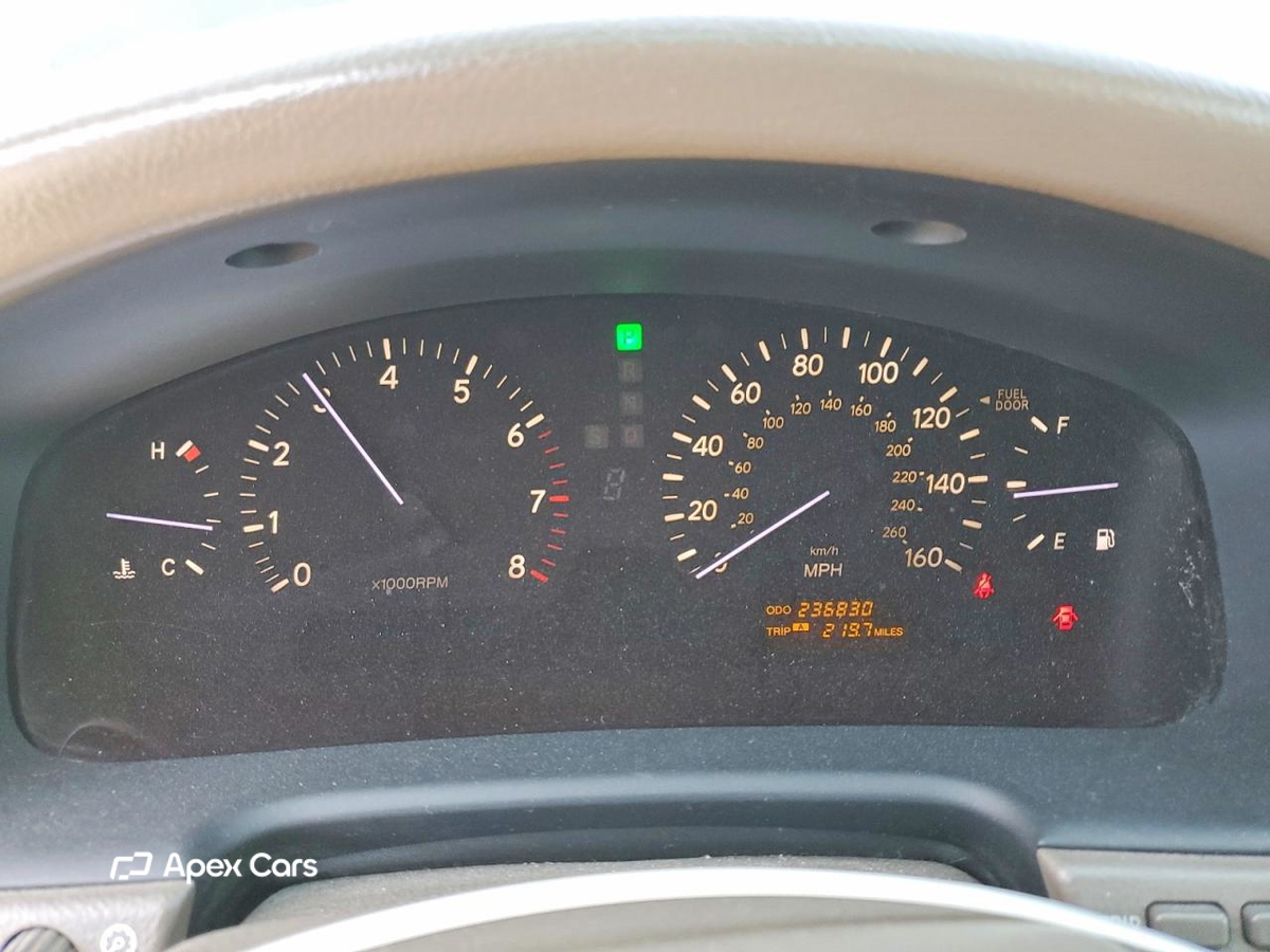 Lexus LS 2005
