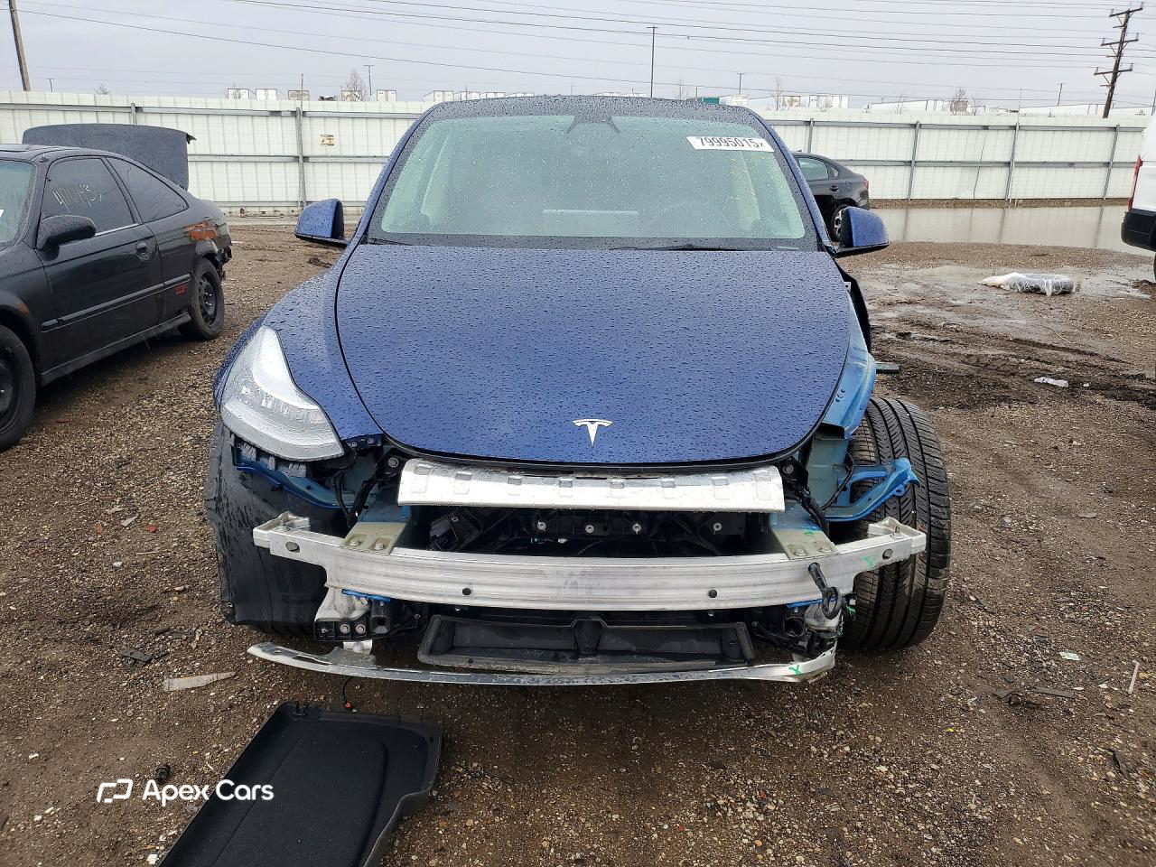 Tesla Model Y 2021