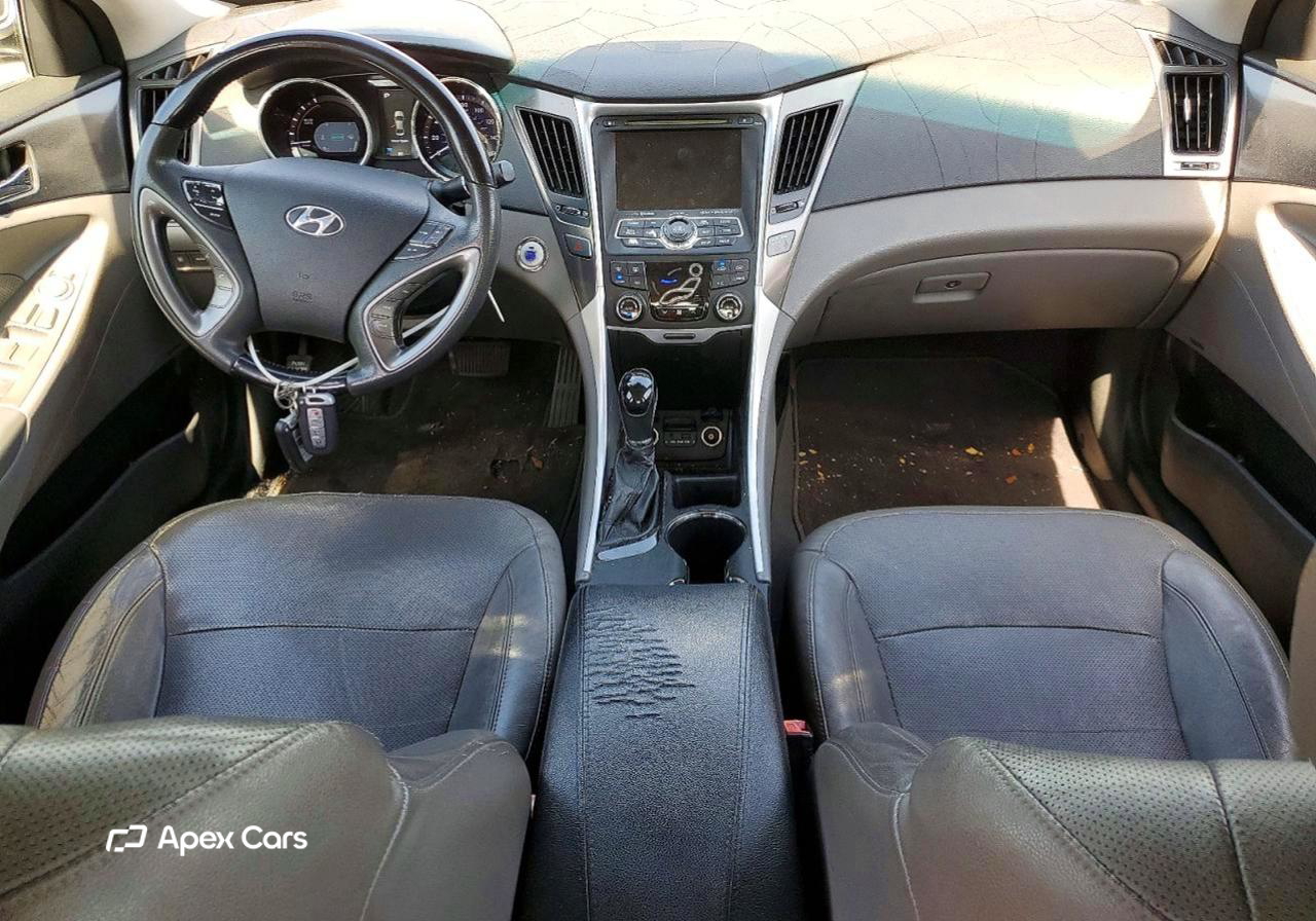 Hyundai Sonata 2011