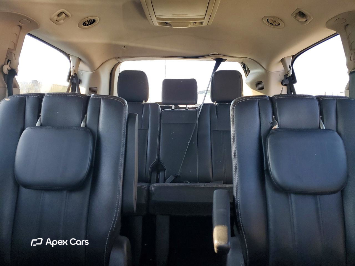 Chrysler Voyager 2014