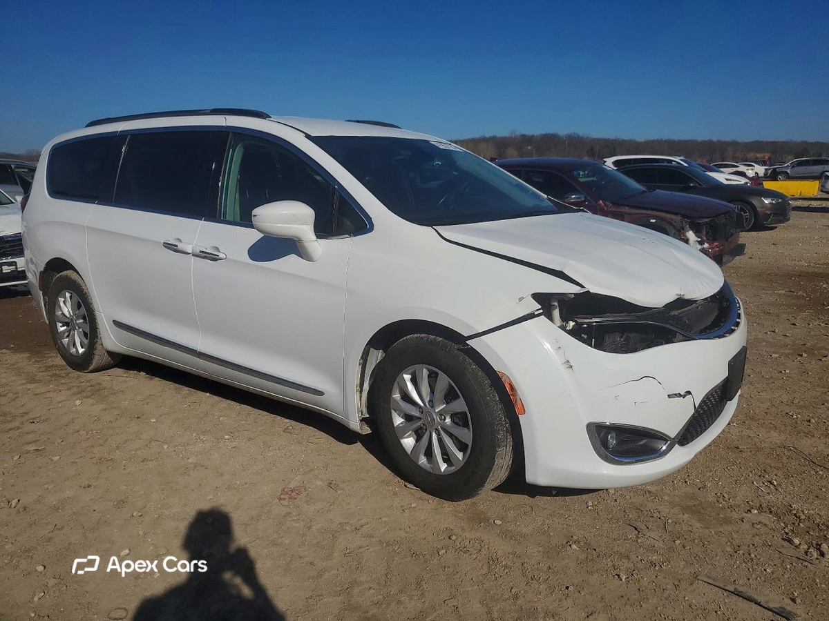 Chrysler Pacifica 2017