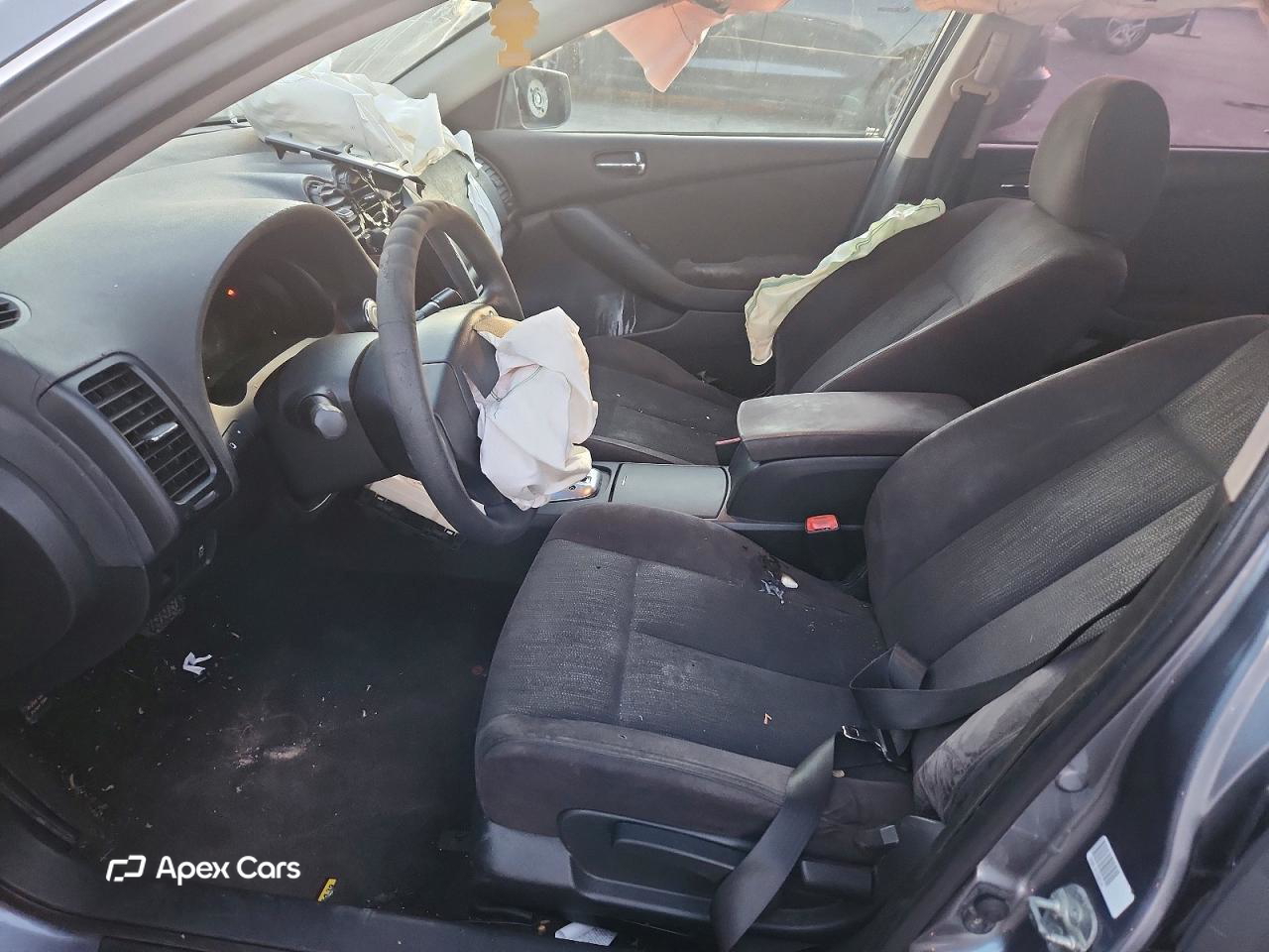 Nissan Altima 2011
