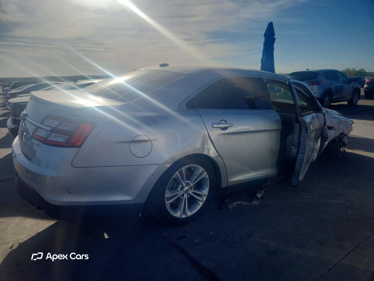 Ford Taurus 2015