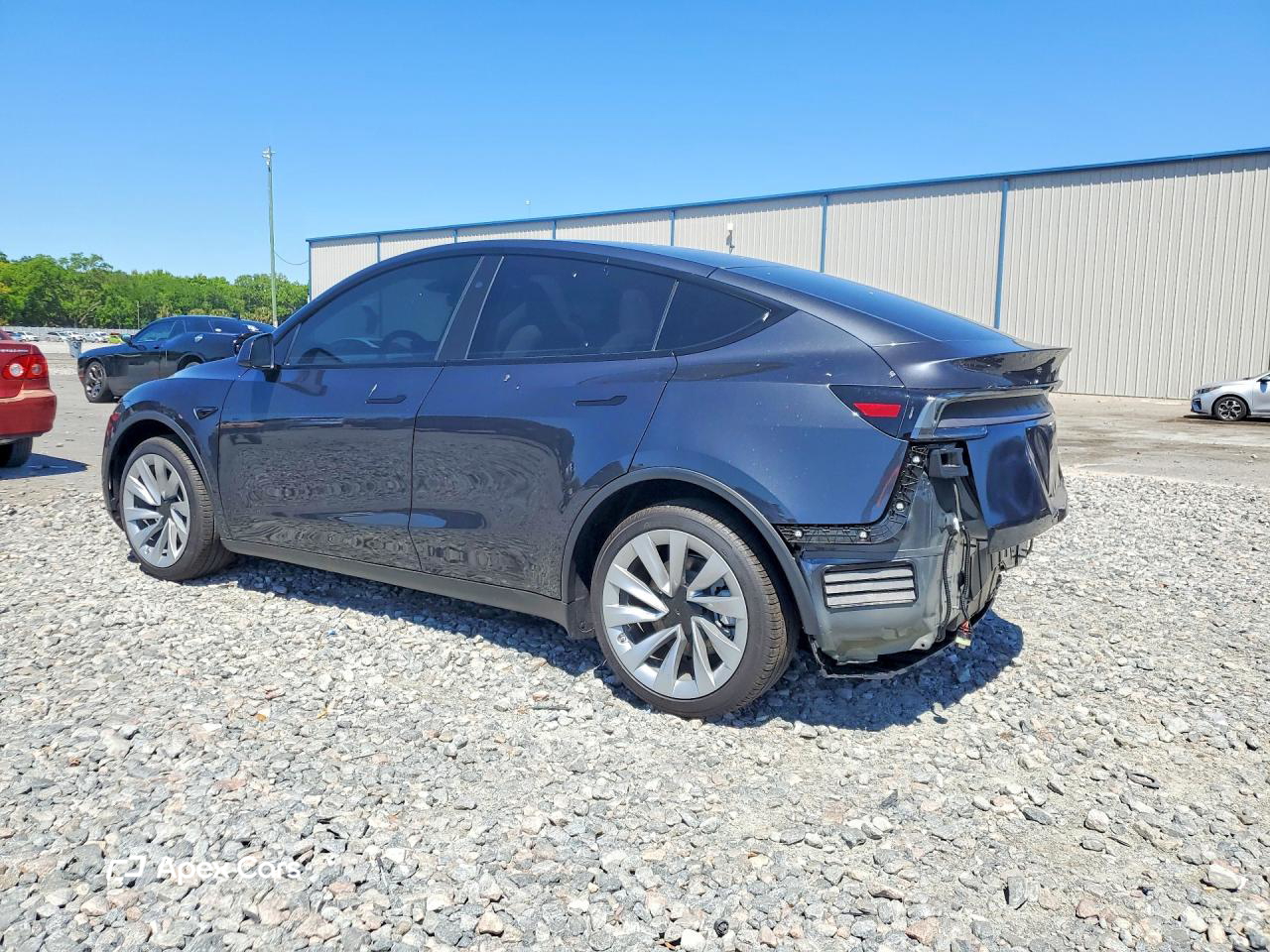 Tesla Model Y 2026