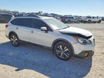 Subaru Outback 2016