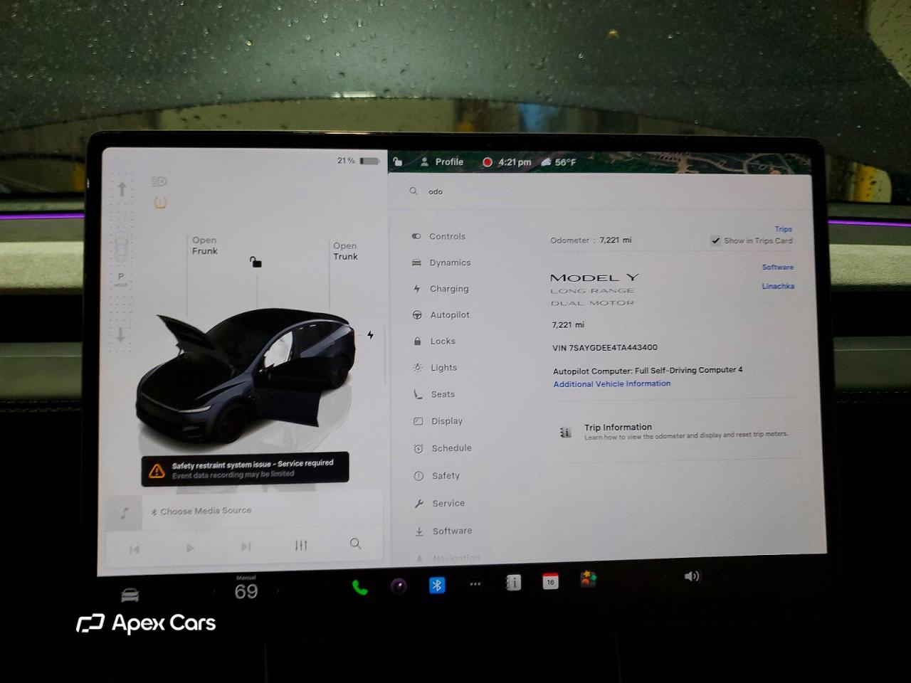 Tesla Model Y 2026