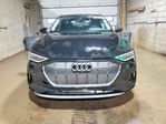 Audi e-tron 2023