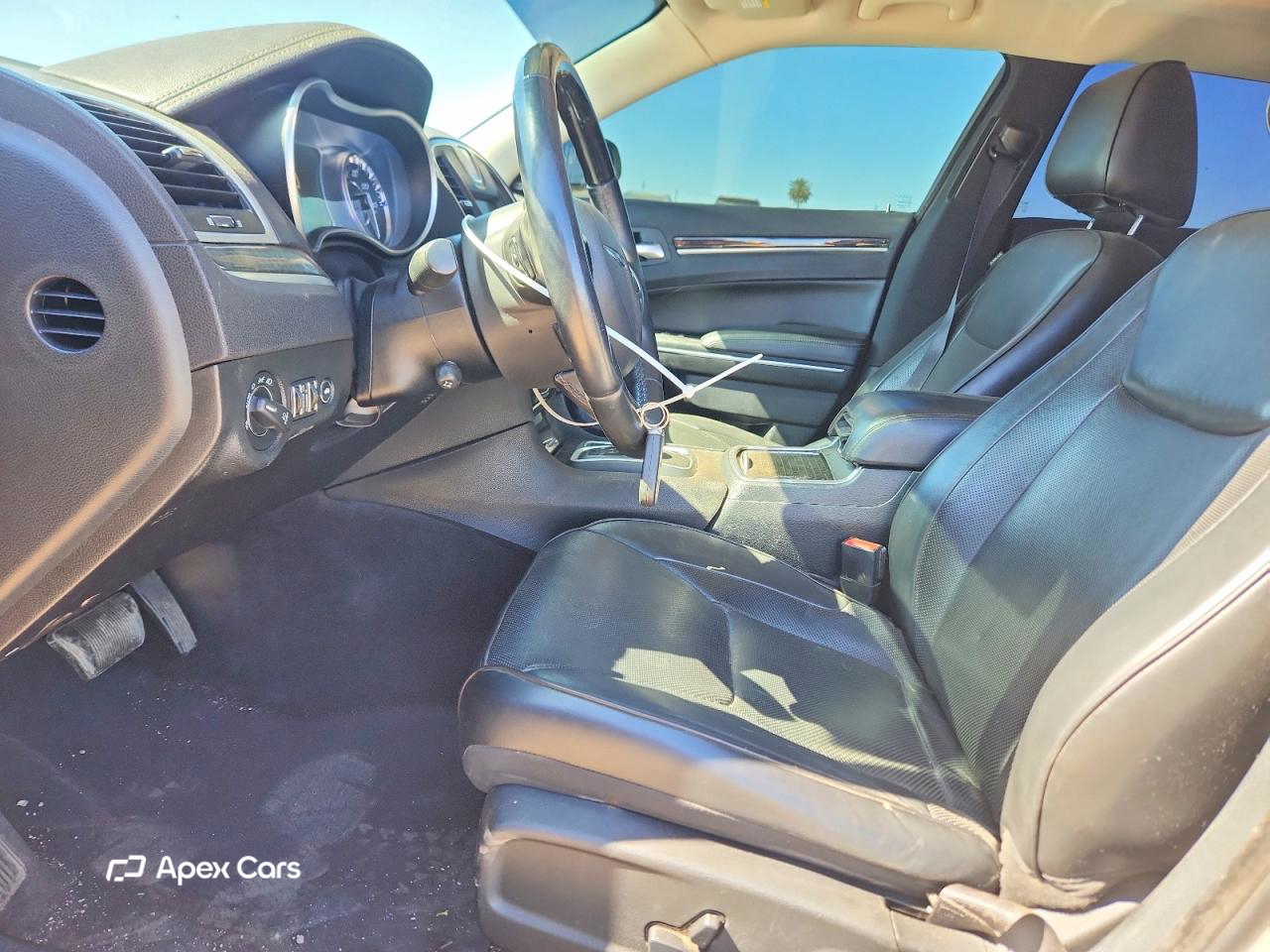 Chrysler 300 2016