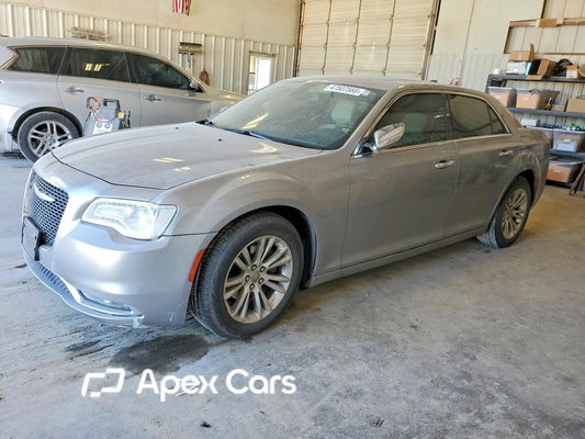 Chrysler 300 2017 - Image 1 of 12