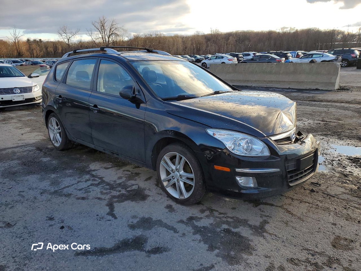 Hyundai Elantra 2012