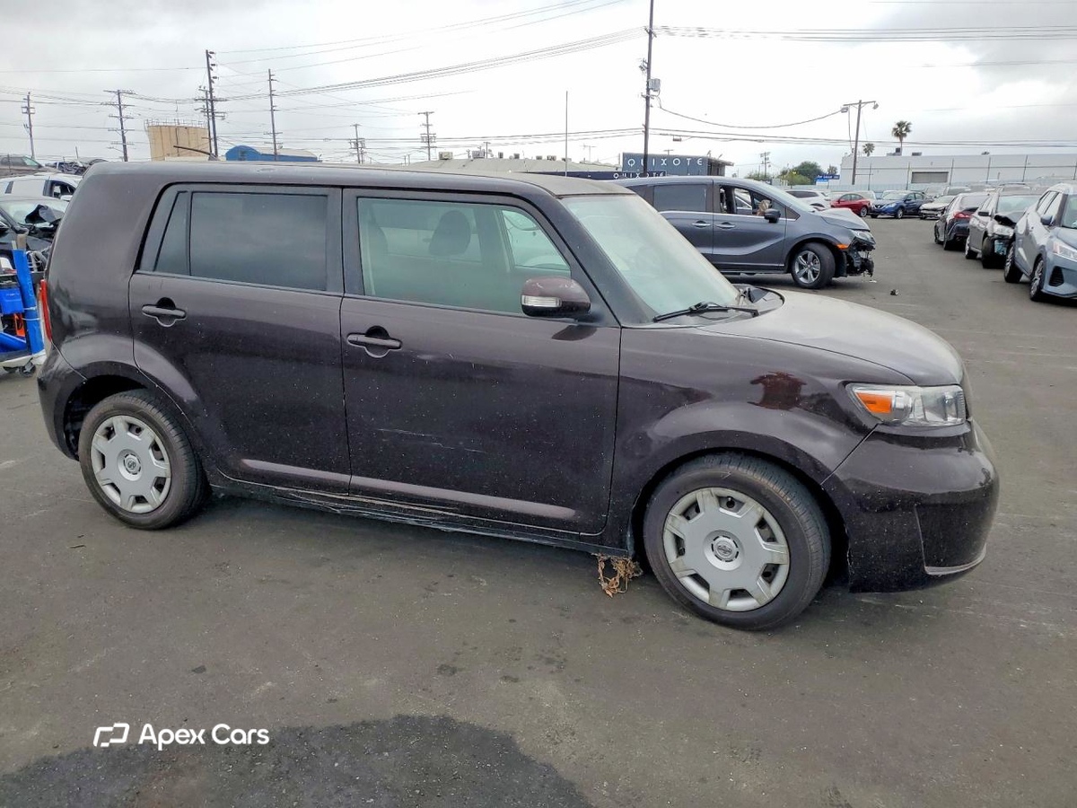 Scion xB 2008