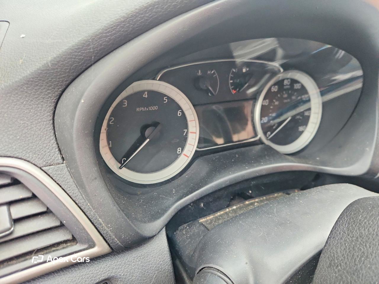 Nissan Sentra 2015