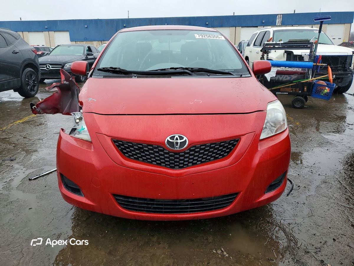 Toyota Yaris 2012