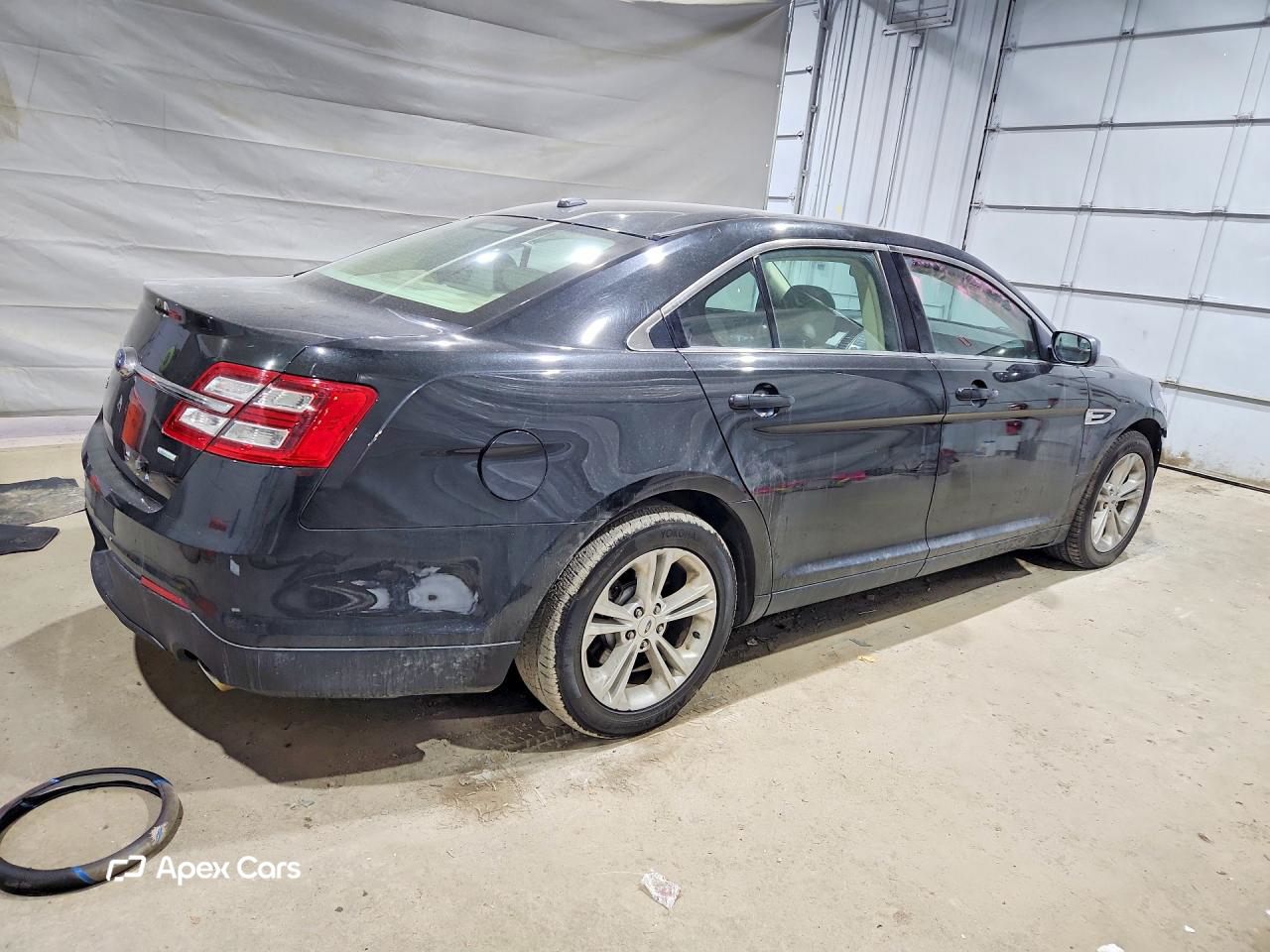 Ford Taurus 2015