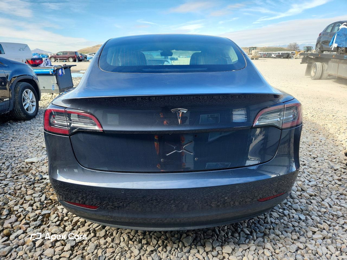 Tesla Model 3 2018