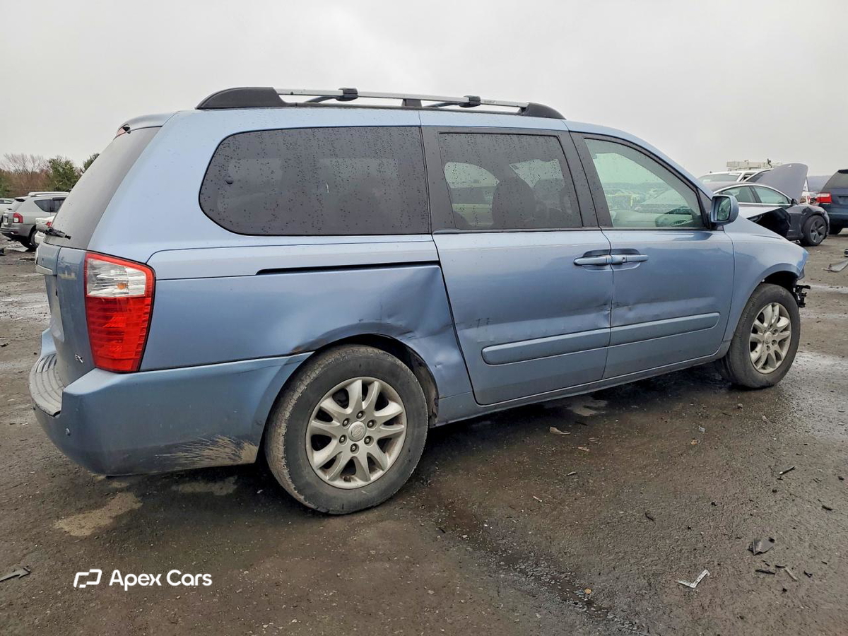 Kia Sedona 2008