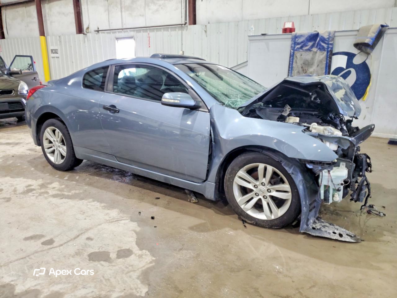 Nissan Altima 2010