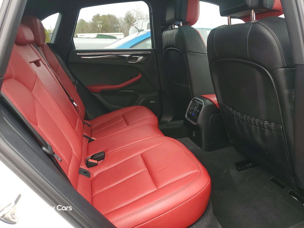 Porsche Macan 2021