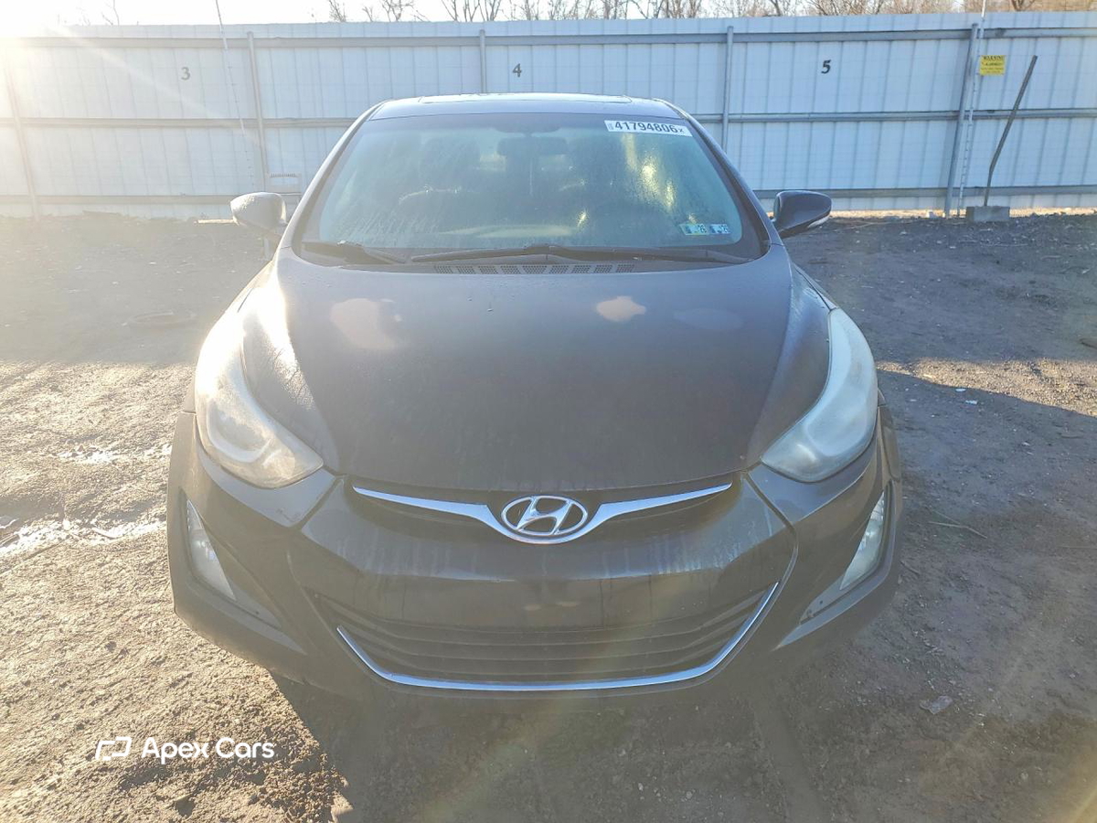Hyundai Elantra 2016
