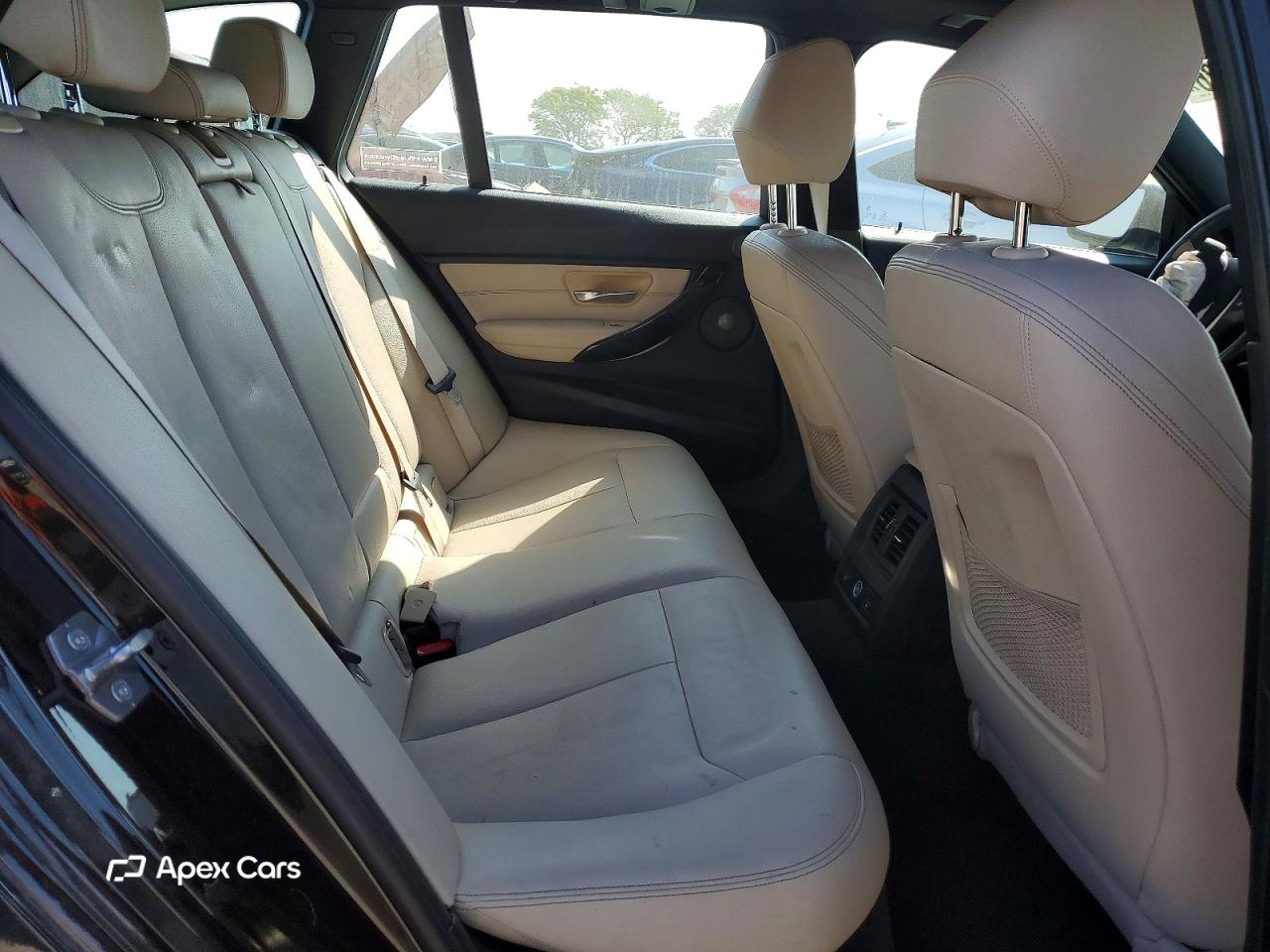BMW Series 3 2015