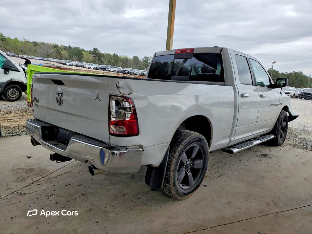 Dodge RAM 2012