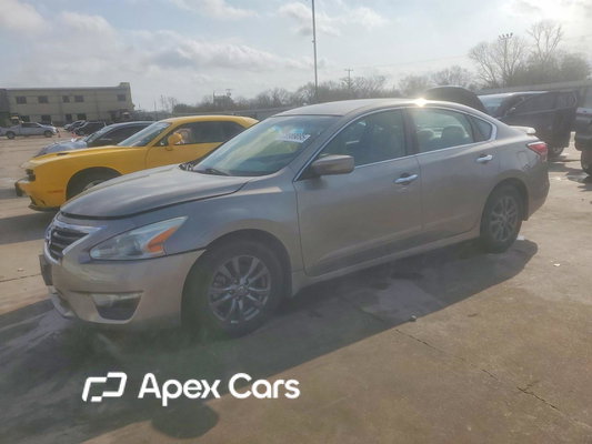 Nissan Altima 2015 - Zdjęcie 1 z 13