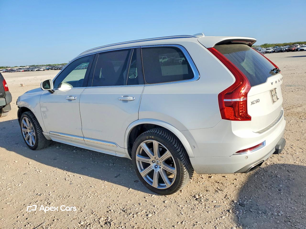 Volvo XC90 2017