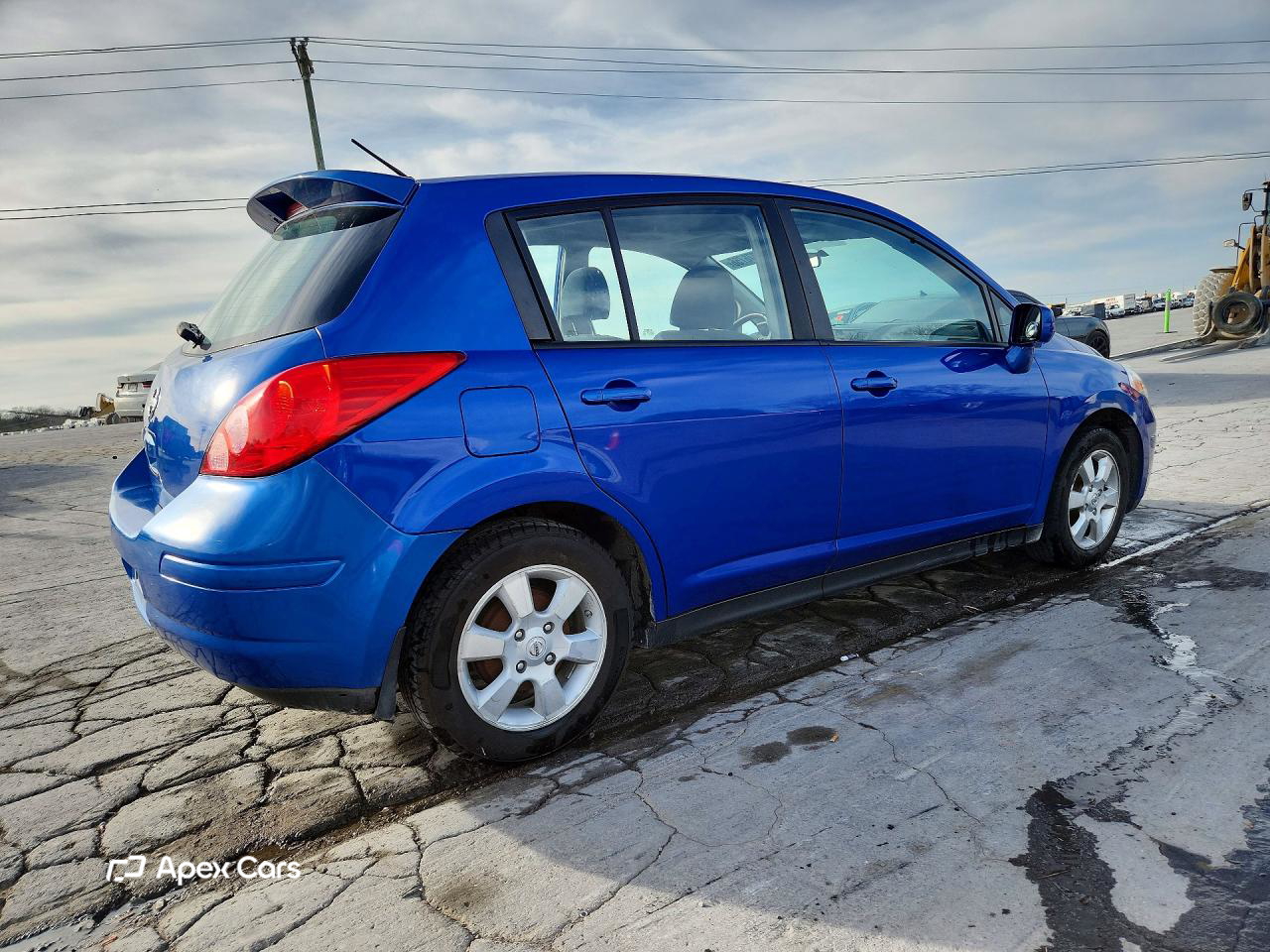 Nissan Versa 2012