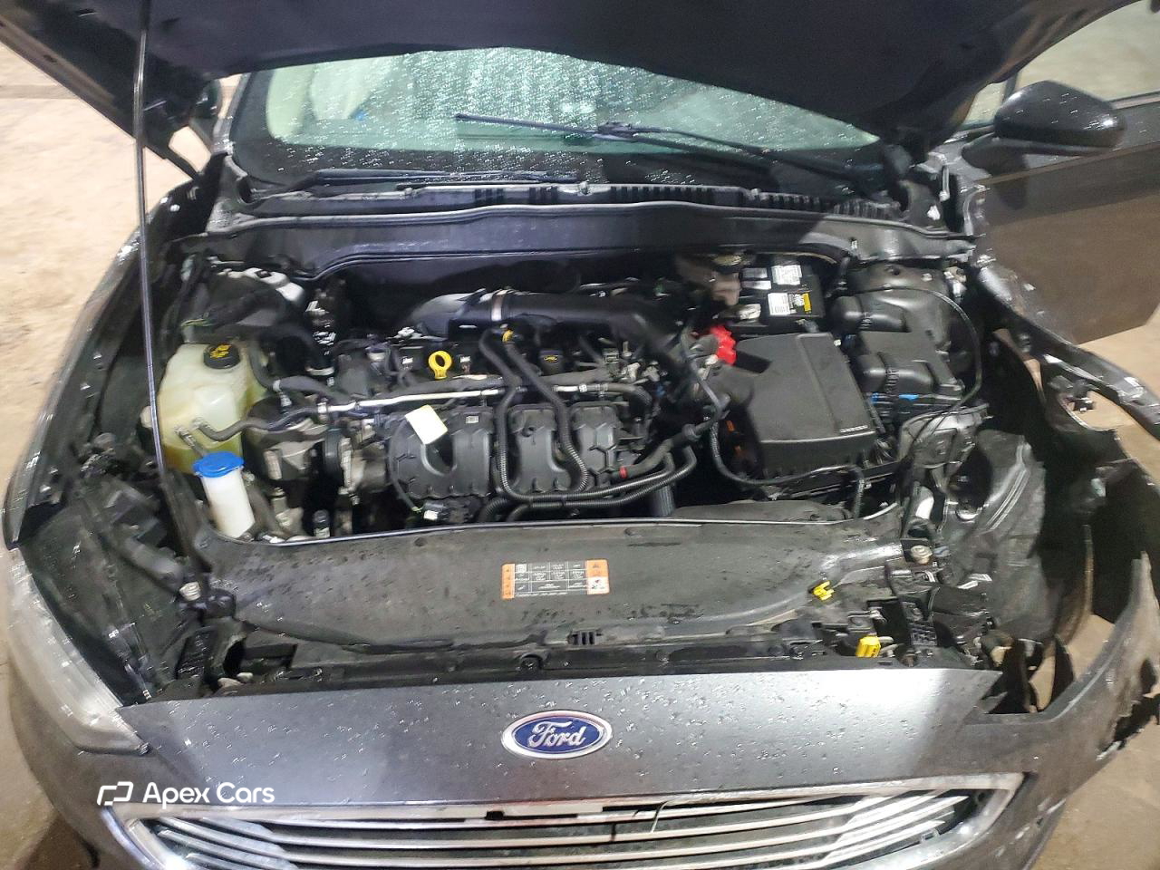 Ford Fusion 2020