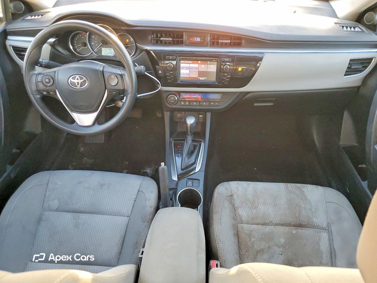 Toyota Corolla 2015