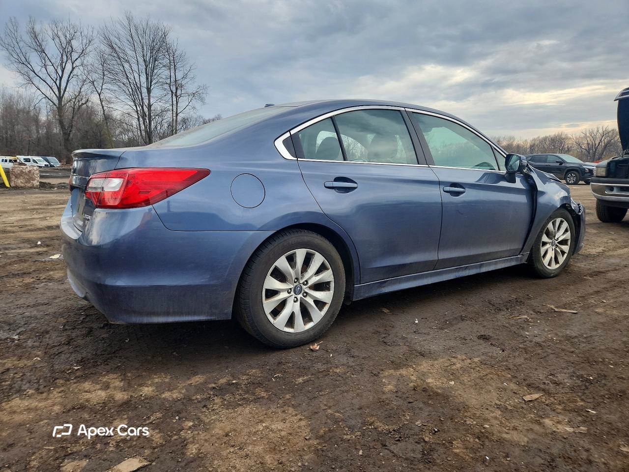 Subaru Legacy 2015