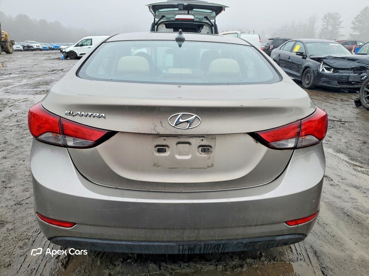 Hyundai Elantra 2016