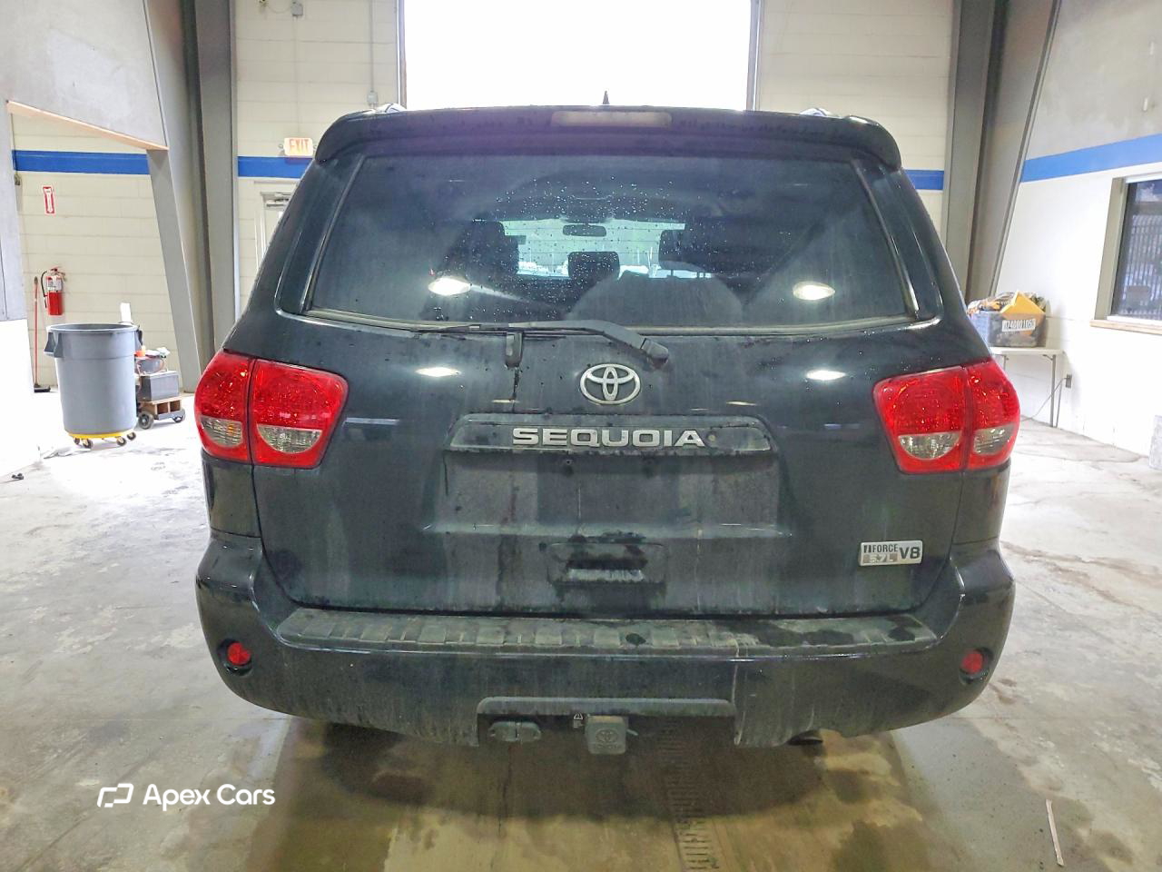 Toyota Sequoia 2016
