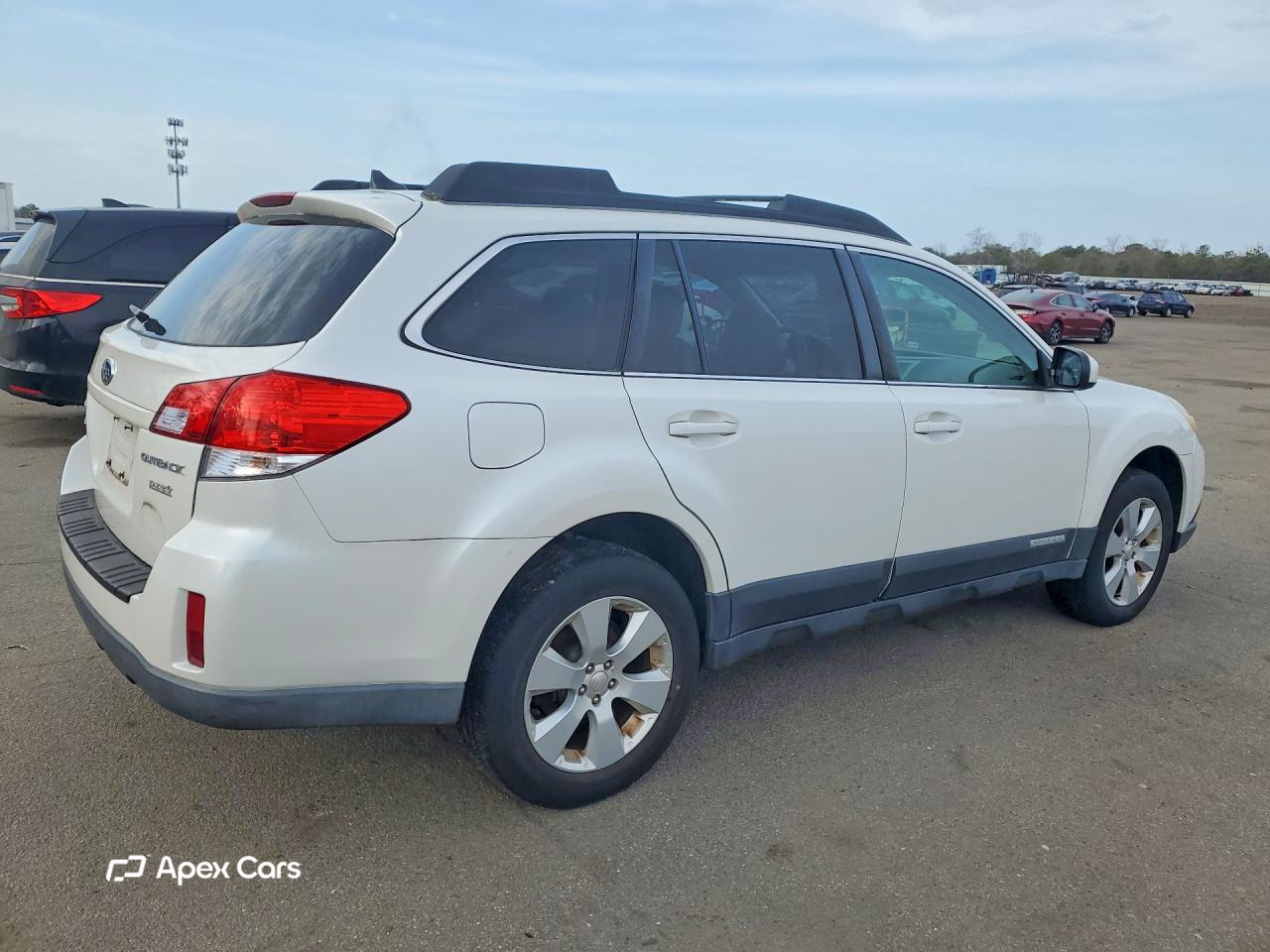 Subaru Outback 2011