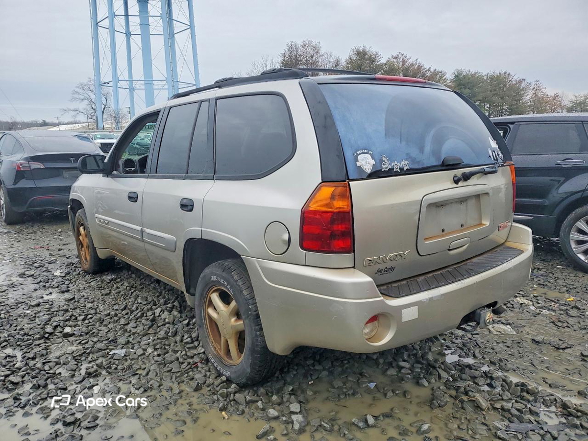 GMC Envoy 2005