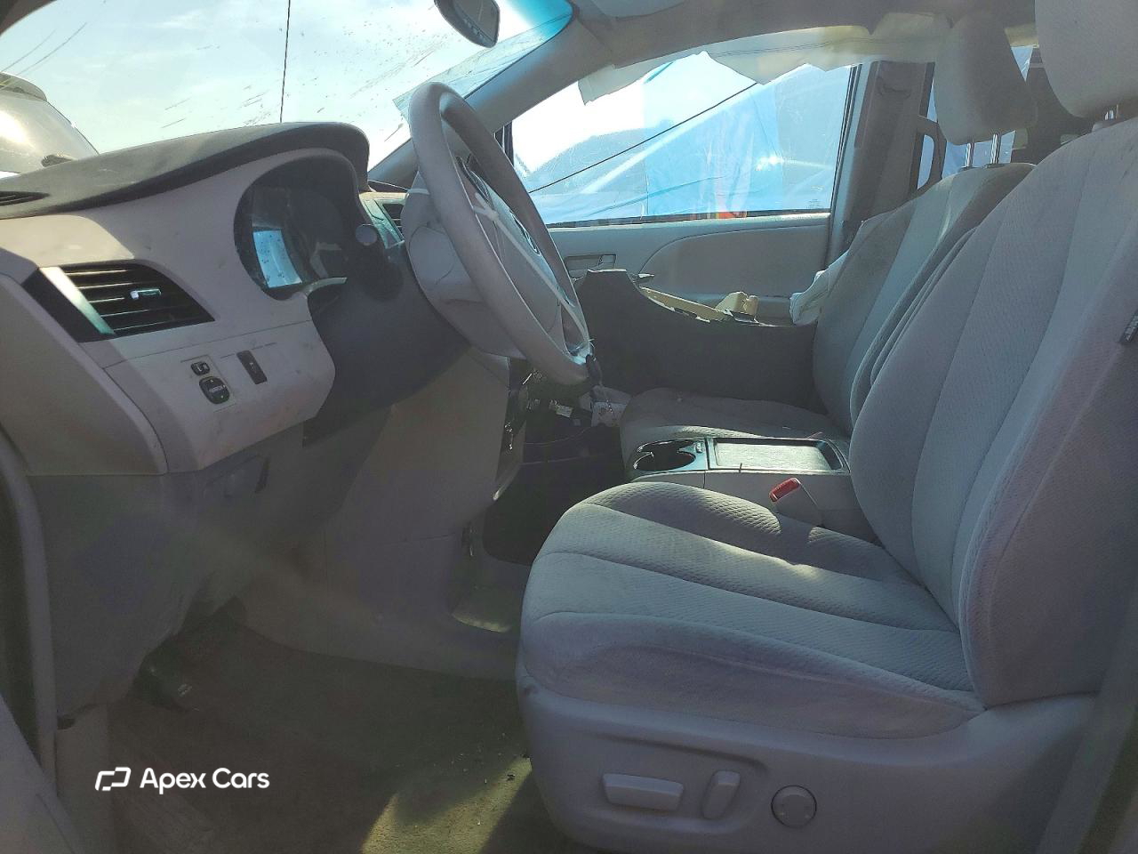 Toyota Sienna 2011