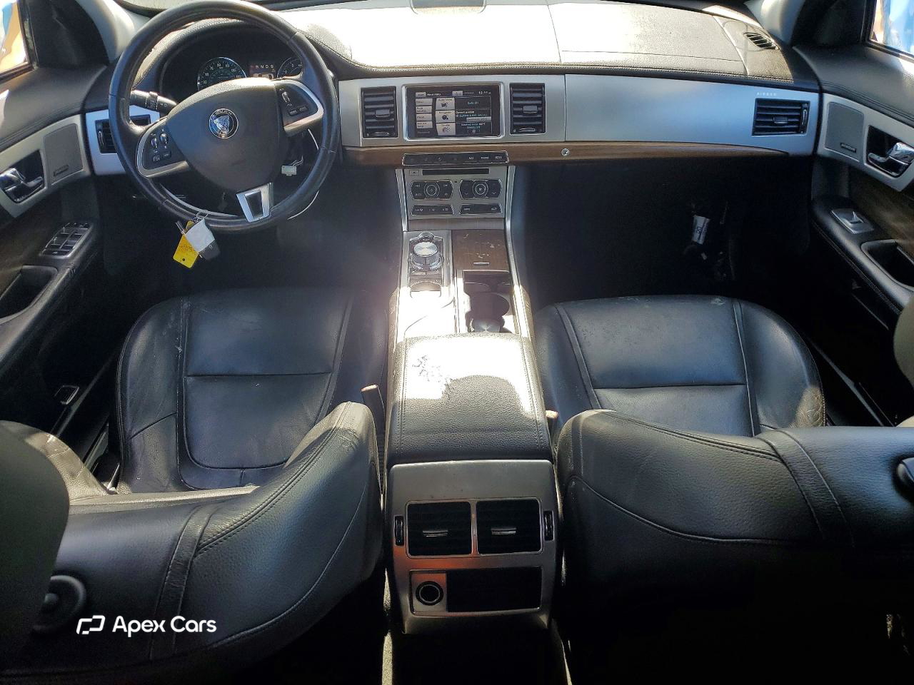Jaguar XF 2015