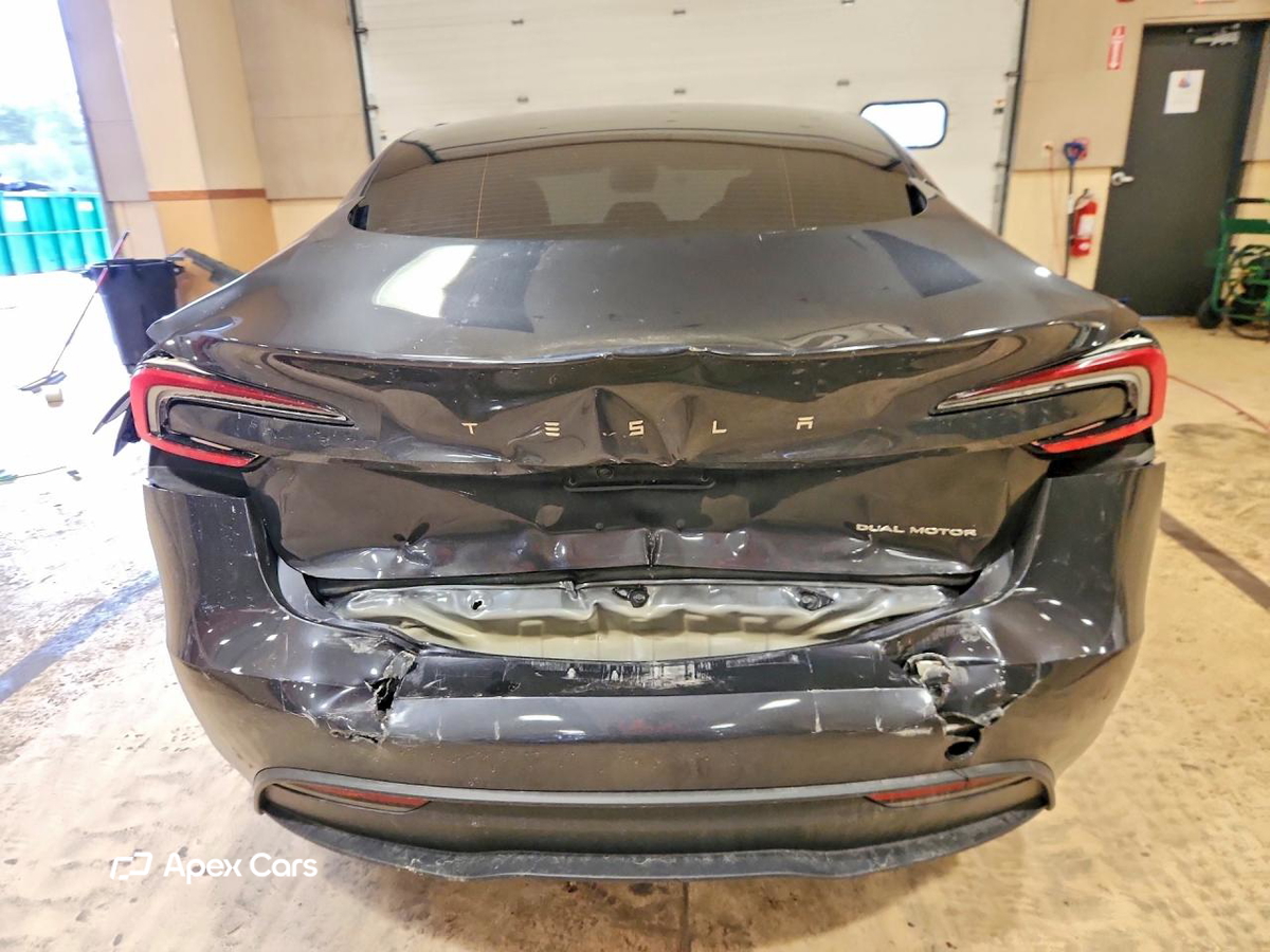 Tesla Model 3 2025