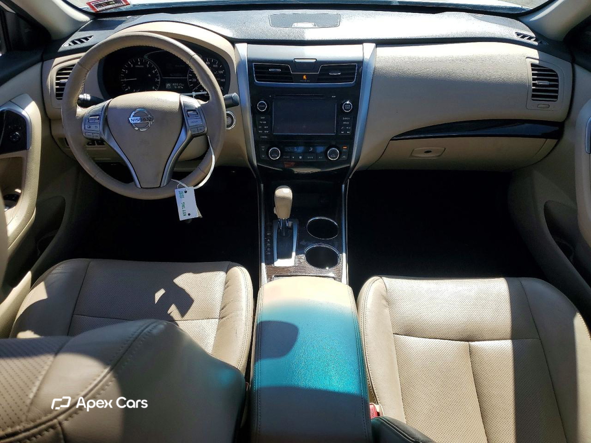 Nissan Altima 2015