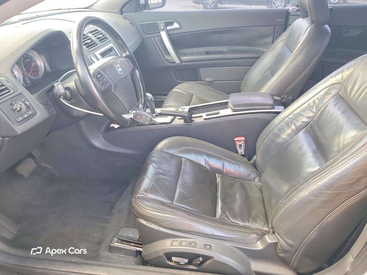 Volvo C70 2011