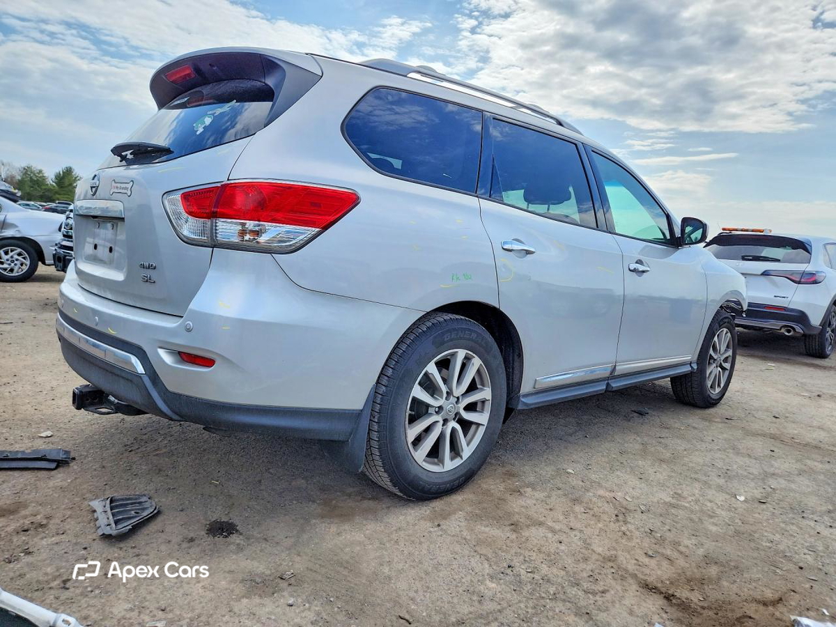 Nissan Pathfinder 2015