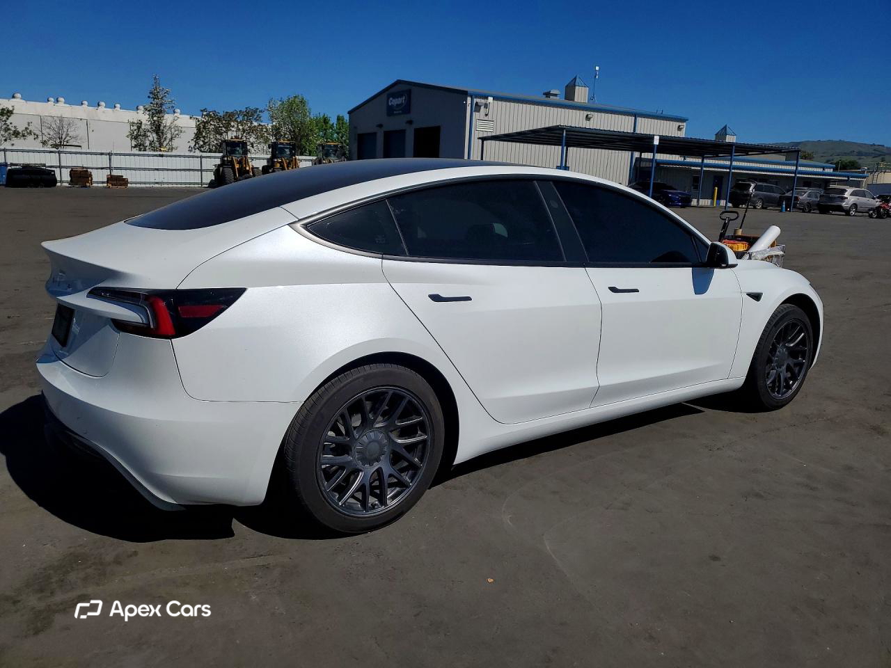 Tesla Model 3 2025