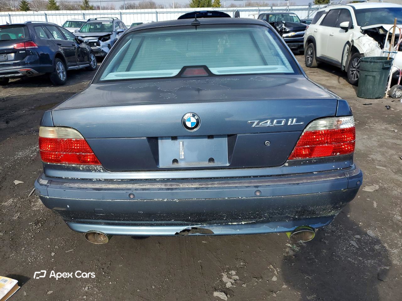 BMW Series 7 2001